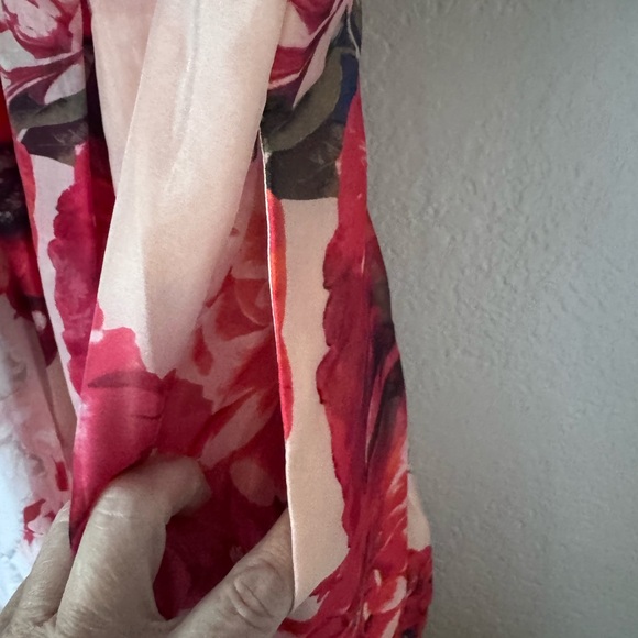 White House Black Market Red Floral Organza Dress Peach Satin Black Accents 10 - Picture 9 of 16